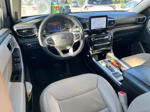 Another view of 2022 Ford Explorer Limited for sale in Lexington, NC at Jerry Hunt Supercenter - Lexington