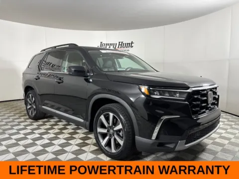 More photos of 2024 Honda Pilot Touring at Jerry Hunt Supercenter - Lexington, NC