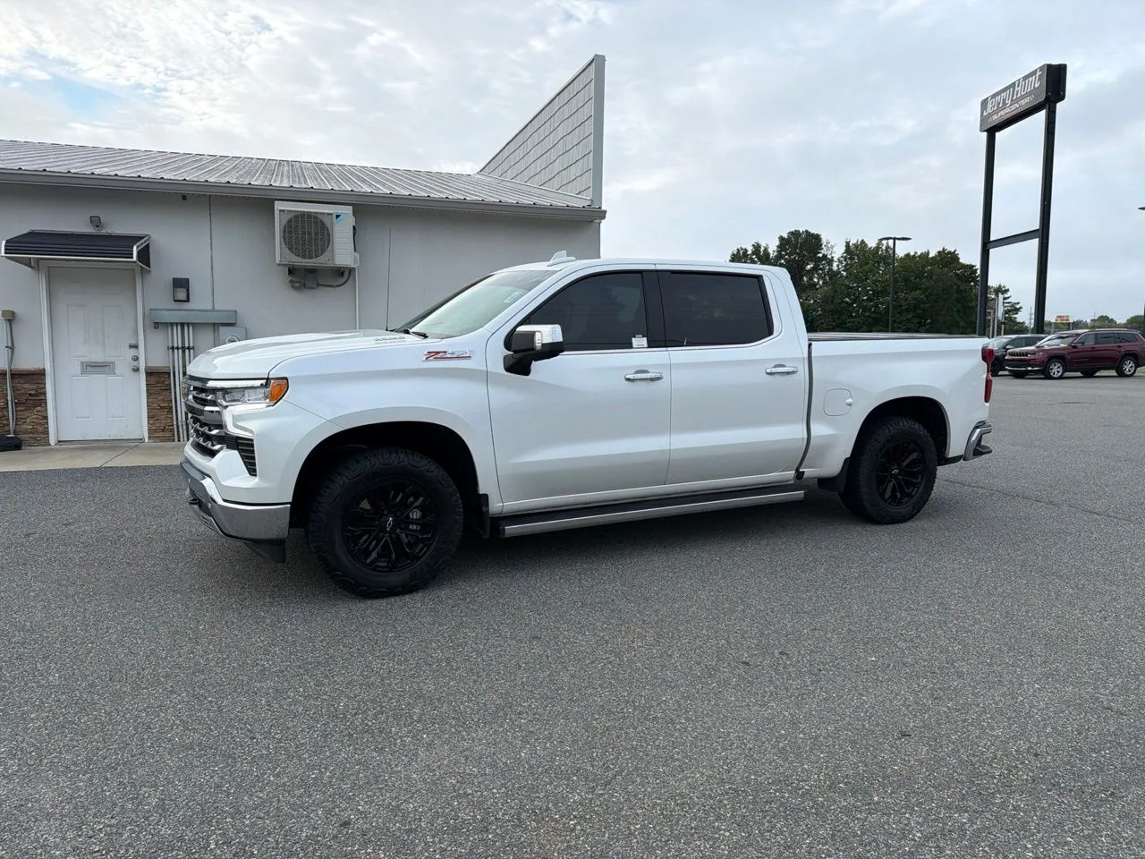 Unknown 2025 Chevrolet Silverado 1500 LTZ for sale in Lexington, NC
