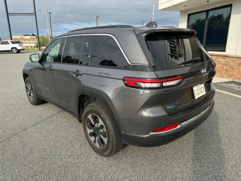 More photos of 2024 Jeep Grand Cherokee 4xe at Jerry Hunt Supercenter - Lexington, NC