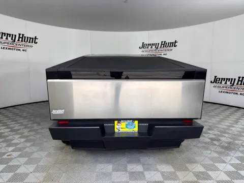More photos of 2025 Tesla Cybertruck at Jerry Hunt Supercenter - Lexington, NC