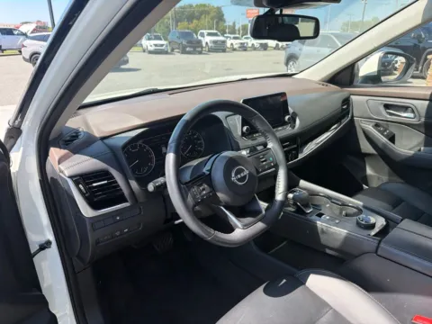More photos of 2023 Nissan Rogue SL at Jerry Hunt Supercenter - Lexington, NC