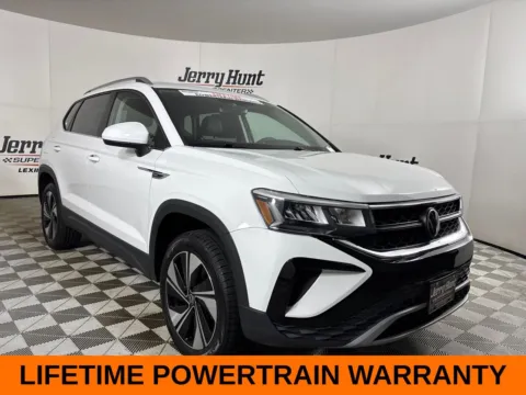 More photos of 2023 Volkswagen Taos 1.5T SE at Jerry Hunt Supercenter - Lexington, NC