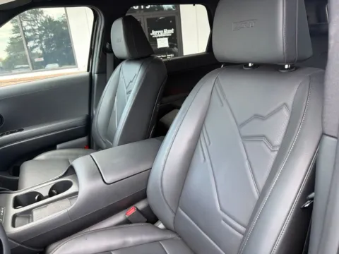 Another view of 2026 Hyundai Palisade XRT Pro for sale in Lexington, NC at Jerry Hunt Supercenter - Lexington