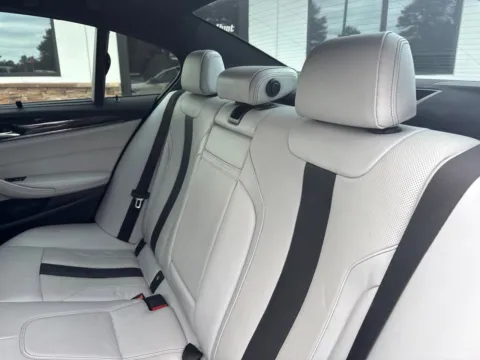 More photos of 2019 BMW M5 at Jerry Hunt Supercenter - Lexington, NC