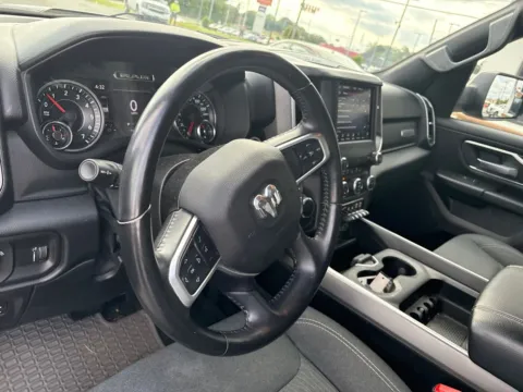 More photos of 2021 Ram 1500 Big Horn/Lone Star at Jerry Hunt Supercenter - Lexington, NC