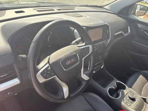 More photos of 2023 GMC Terrain SLT at Jerry Hunt Supercenter - Lexington, NC
