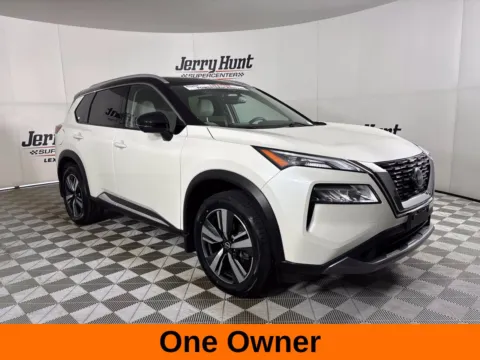 More photos of 2023 Nissan Rogue SL at Jerry Hunt Supercenter - Lexington, NC