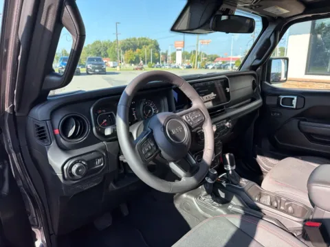 More photos of 2025 Jeep Wrangler Rubicon at Jerry Hunt Supercenter - Lexington, NC