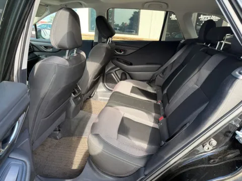 More photos of 2024 Subaru Outback Premium at Jerry Hunt Supercenter - Lexington, NC