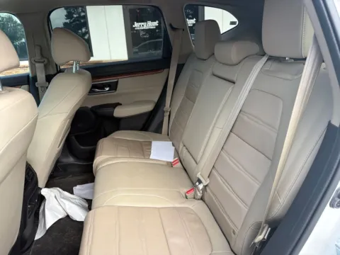 More photos of 2021 Honda CR-V EX-L at Jerry Hunt Supercenter - Lexington, NC