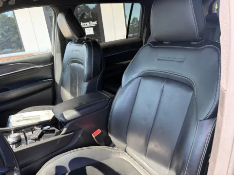 Another view of 2023 Jeep Grand Cherokee L Overland for sale in Lexington, NC at Jerry Hunt Supercenter - Lexington