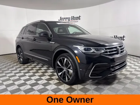 More photos of 2023 Volkswagen Tiguan 2.0T SEL R-Line at Jerry Hunt Supercenter - Lexington, NC