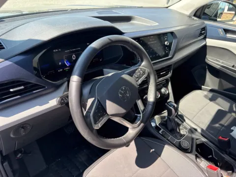More photos of 2023 Volkswagen Taos 1.5T SE at Jerry Hunt Supercenter - Lexington, NC