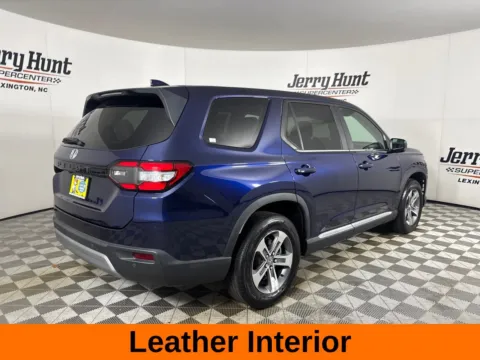 More photos of 2023 Honda Pilot EX-L at Jerry Hunt Supercenter - Lexington, NC