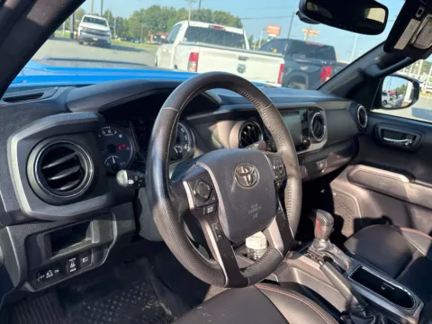 More photos of 2019 Toyota Tacoma TRD Pro at Jerry Hunt Supercenter - Lexington, NC