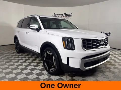 More photos of 2024 Kia Telluride S at Jerry Hunt Supercenter - Lexington, NC