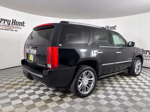 More photos of 2014 Cadillac Escalade Platinum Edition at Jerry Hunt Supercenter - Lexington, NC