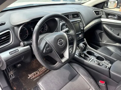 More photos of 2019 Nissan Maxima 3.5 SV at Jerry Hunt Supercenter - Lexington, NC