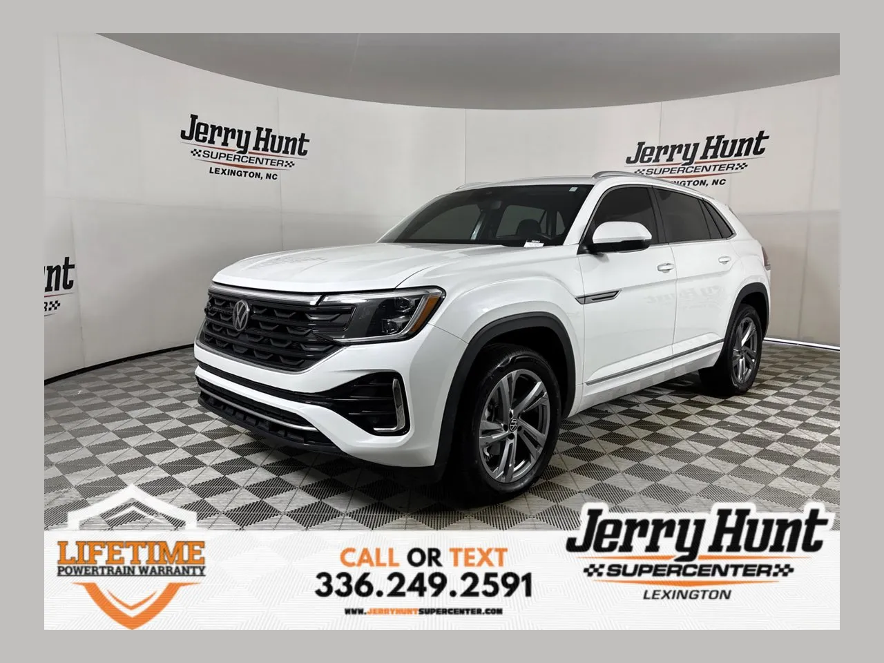 White 2024 Volkswagen Atlas Cross Sport 2.0T SEL R-Line for sale in Lexington, NC