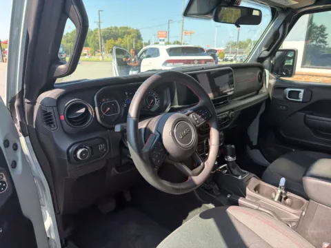 More photos of 2024 Jeep Wrangler Rubicon at Jerry Hunt Supercenter - Lexington, NC