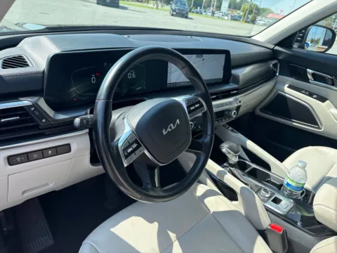 More photos of 2024 Kia Telluride S at Jerry Hunt Supercenter - Lexington, NC