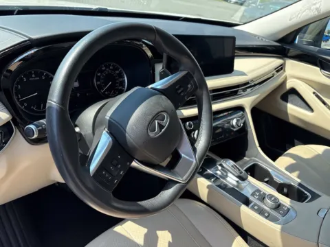 More photos of 2024 INFINITI QX60 PURE at Jerry Hunt Supercenter - Lexington, NC