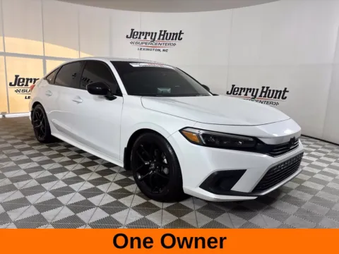 More photos of 2022 Honda Civic Sport at Jerry Hunt Supercenter - Lexington, NC