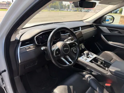 More photos of 2021 Jaguar F-PACE S at Jerry Hunt Supercenter - Lexington, NC