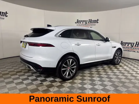 More photos of 2021 Jaguar F-PACE S at Jerry Hunt Supercenter - Lexington, NC