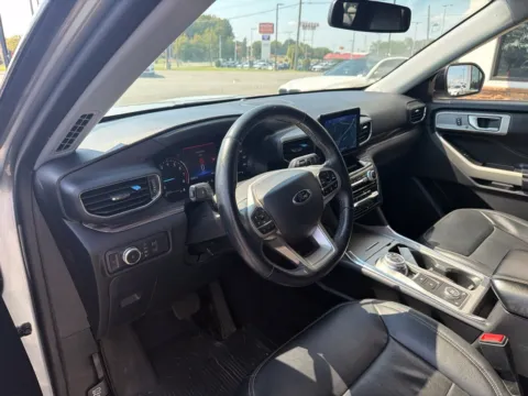 Another view of 2022 Ford Explorer Limited for sale in Lexington, NC at Jerry Hunt Supercenter - Lexington