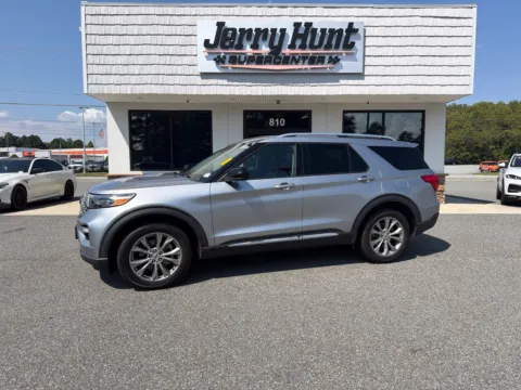 Silver 2022 Ford Explorer Limited for sale in Lexington, NC
