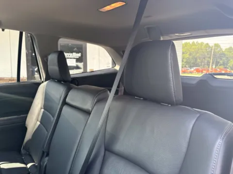 More photos of 2021 Honda Pilot EX-L at Jerry Hunt Supercenter - Lexington, NC