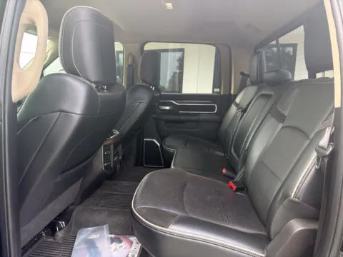 More photos of 2022 Ram 2500 Laramie at Jerry Hunt Supercenter - Lexington, NC