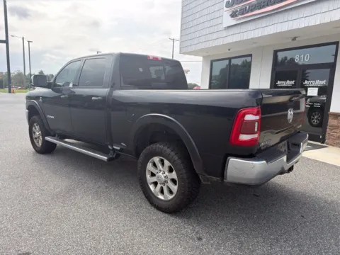 More photos of 2022 Ram 2500 Laramie at Jerry Hunt Supercenter - Lexington, NC