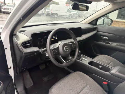 More photos of 2025 Nissan Kicks SV at Jerry Hunt Supercenter - Lexington, NC