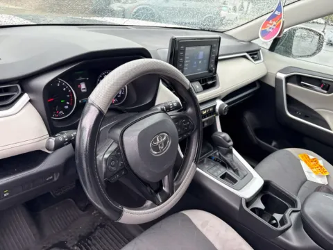 More photos of 2019 Toyota RAV4 XLE at Jerry Hunt Supercenter - Lexington, NC