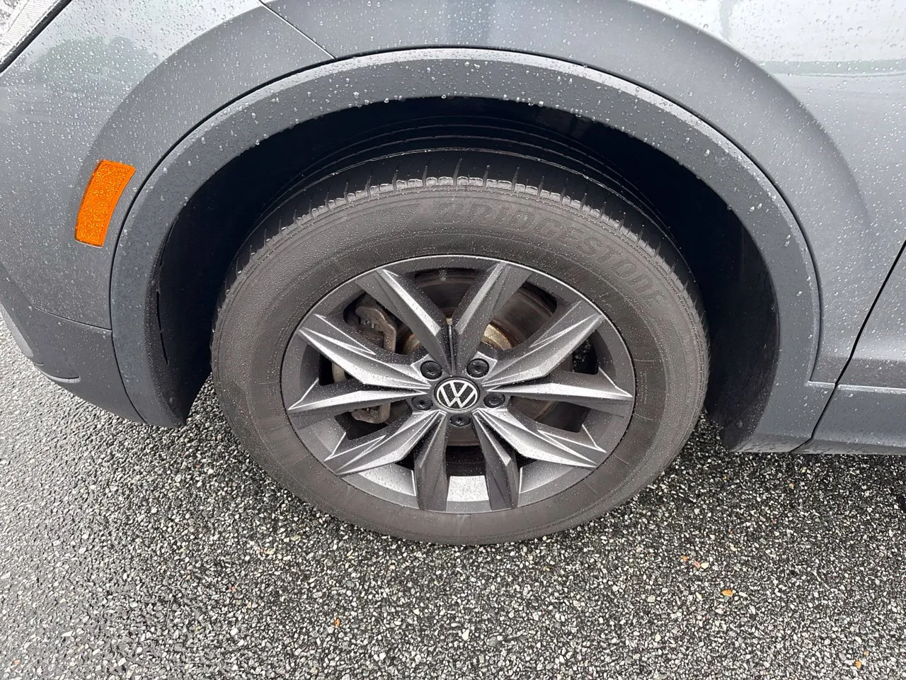 2023 Volkswagen Tiguan SE - Photo 13