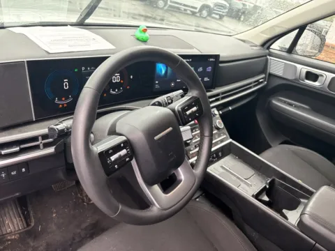 More photos of 2025 Hyundai Santa Fe SE at Jerry Hunt Supercenter - Lexington, NC