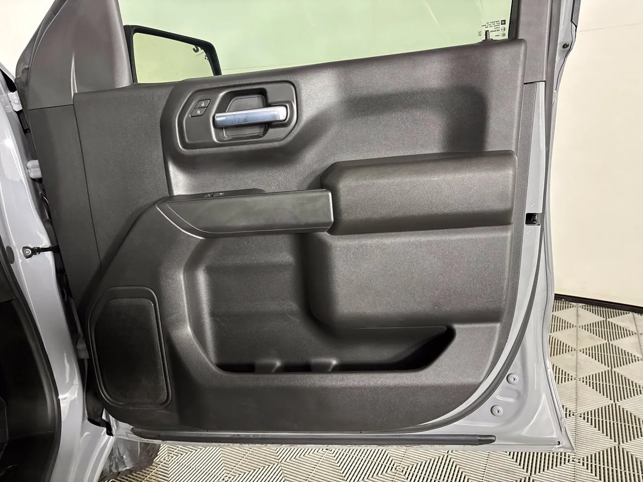 2025 Chevrolet Silverado 1500 Custom Trail Boss - Photo 28