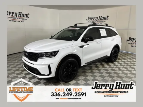 White 2023 Kia Sorento SX for sale in Lexington, NC