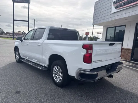 More photos of 2025 Chevrolet Silverado 1500 LT at Jerry Hunt Supercenter - Lexington, NC