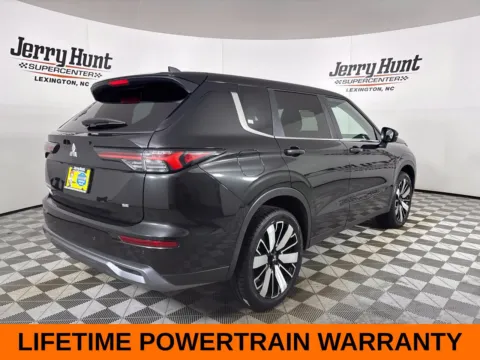 More photos of 2025 Mitsubishi Outlander SE at Jerry Hunt Supercenter - Lexington, NC