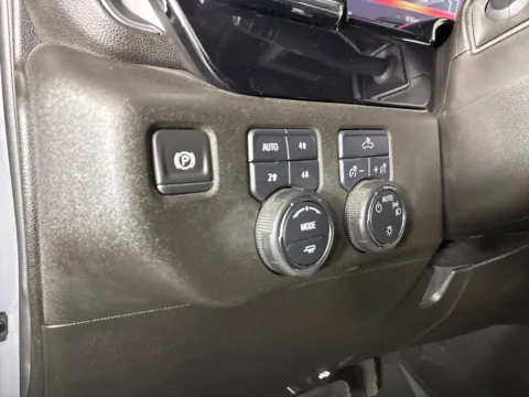 More photos of 2024 Chevrolet Silverado 1500 LT at Jerry Hunt Supercenter - Lexington, NC