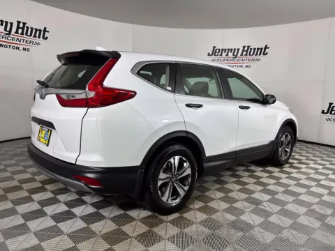 More photos of 2019 Honda CR-V LX at Jerry Hunt Supercenter - Lexington, NC