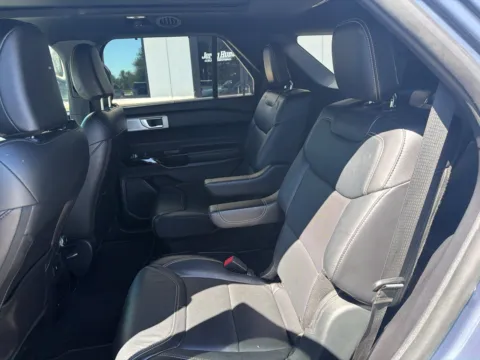 More photos of 2021 Ford Explorer ST at Jerry Hunt Supercenter - Lexington, NC