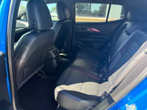 More photos of 2025 Chevrolet Equinox EV RS at Jerry Hunt Supercenter - Lexington, NC