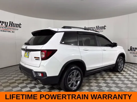 More photos of 2024 Honda Passport TrailSport at Jerry Hunt Supercenter - Lexington, NC