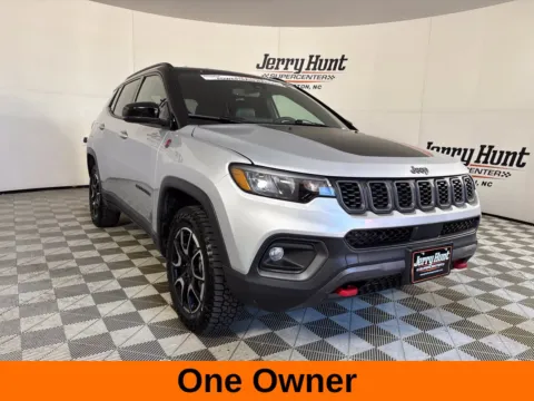 More photos of 2025 Jeep Compass Trailhawk at Jerry Hunt Supercenter - Lexington, NC
