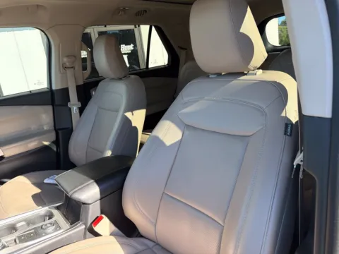 Another view of 2022 Ford Explorer Limited for sale in Lexington, NC at Jerry Hunt Supercenter - Lexington